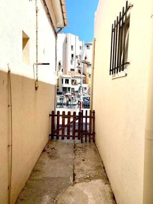 Appartement Le Cabanon Du Vallon Des Auffes à Marseille Extérieur photo